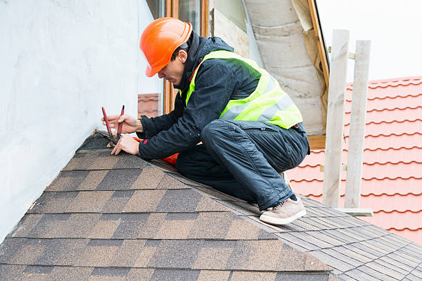 Best Commercial Roof Installation  in Lakes East, CT